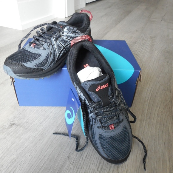 Asics women's Frequent Trail Shoes
